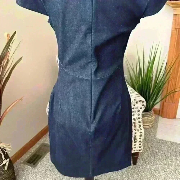 Banana Republic Denim Cap Sleeved Dress-Brand New with Tags! - Picture 4 of 7